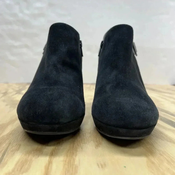 Clarks Collection Narine Ada Black Suede Leather High Heel Bootie Size 8 M - Picture 4 of 12
